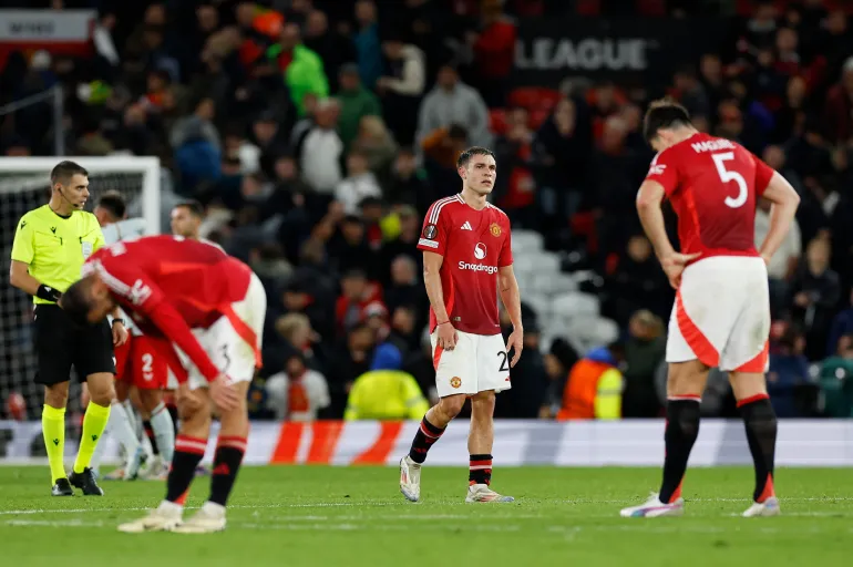 Man United held at home by FC Twente in Europa League